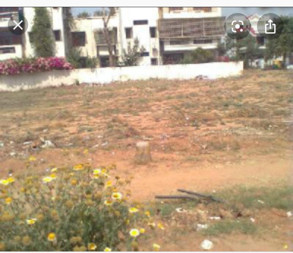 Plot For Sale in DLF Phase III