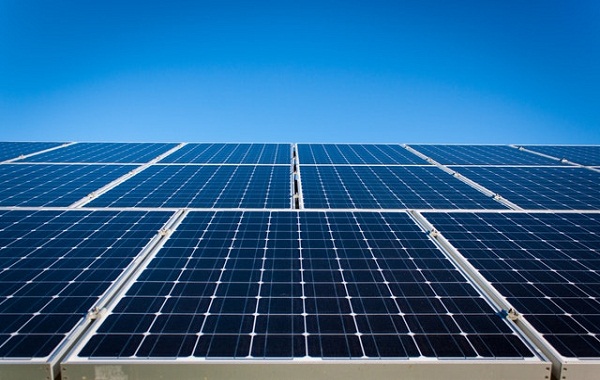 Land in Gujarat for solar Power Projects