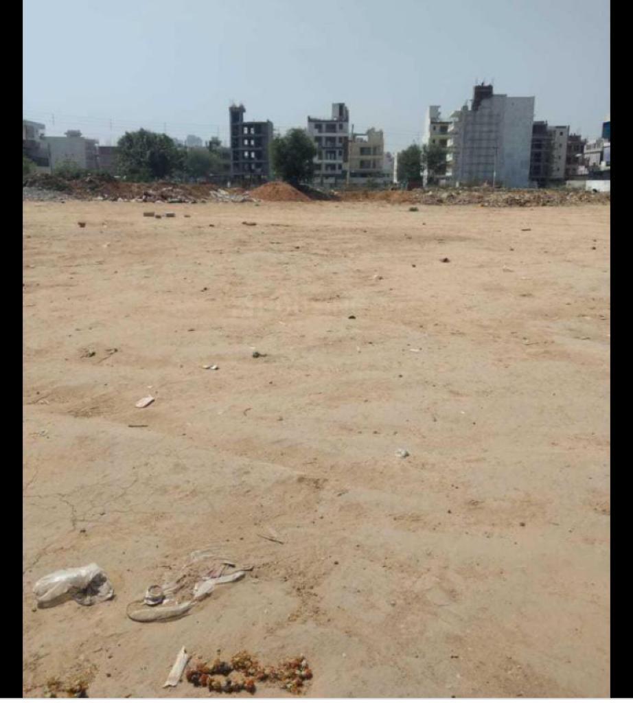 Plot For Sale In Sushant Lok 1